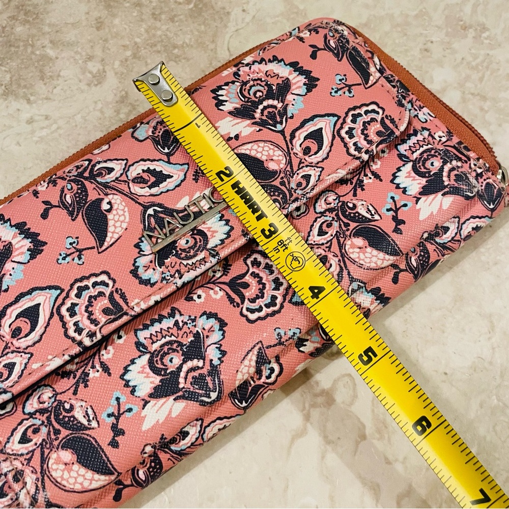 Nautica Pink Clutch with Intricate Floral Design - Picture 12 of 13